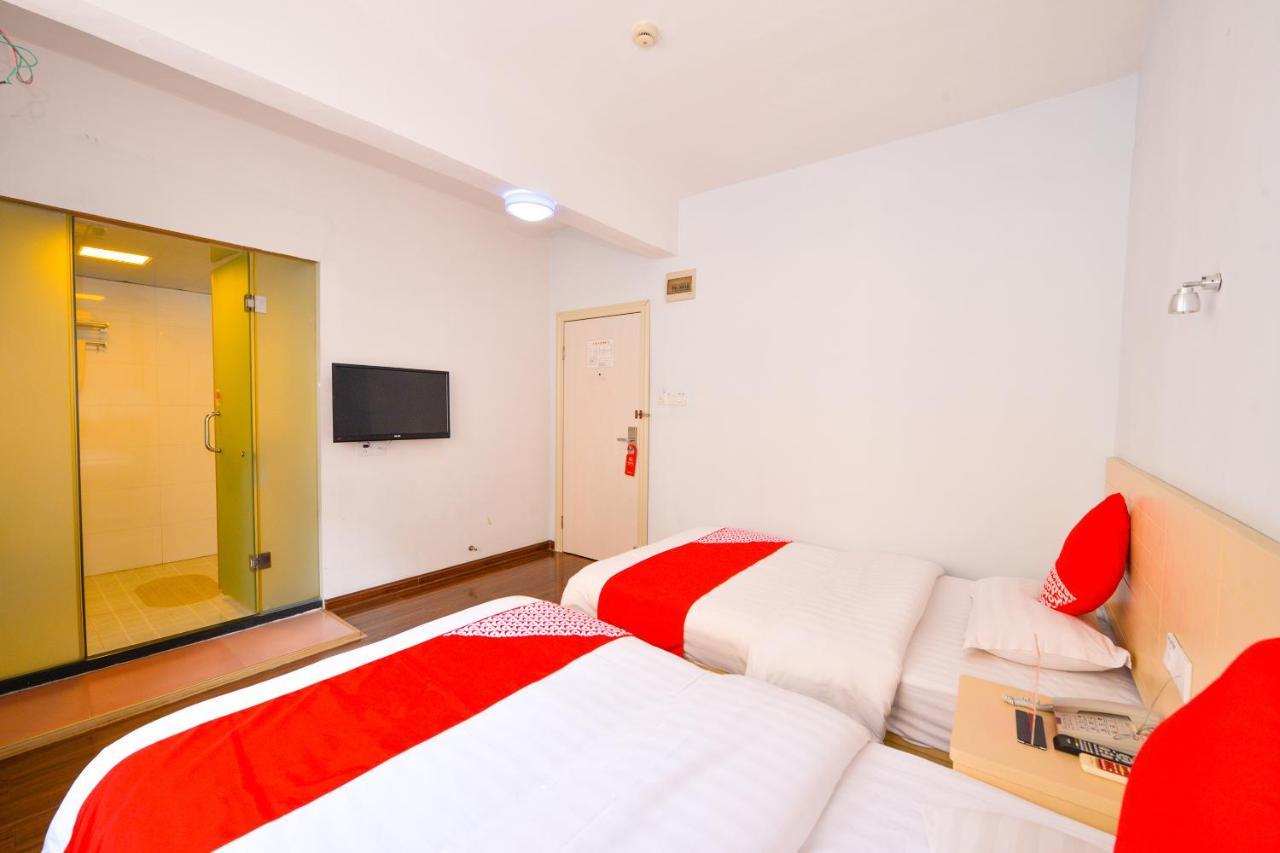 Guilin 68° Hotel North Railway Station Branch Bagian luar foto